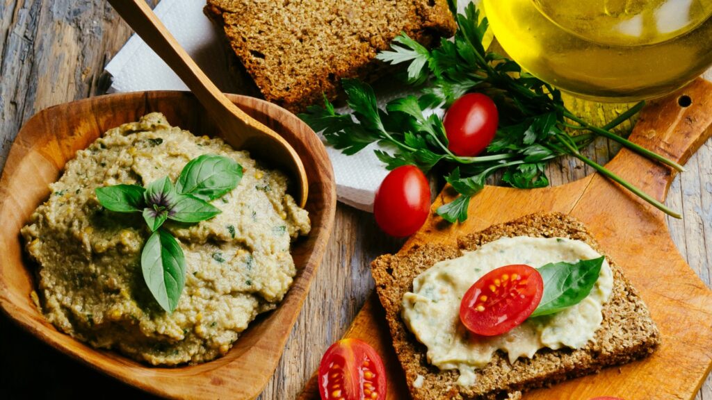 Mediterranean diet can reduce the risk of dementia, UK study says