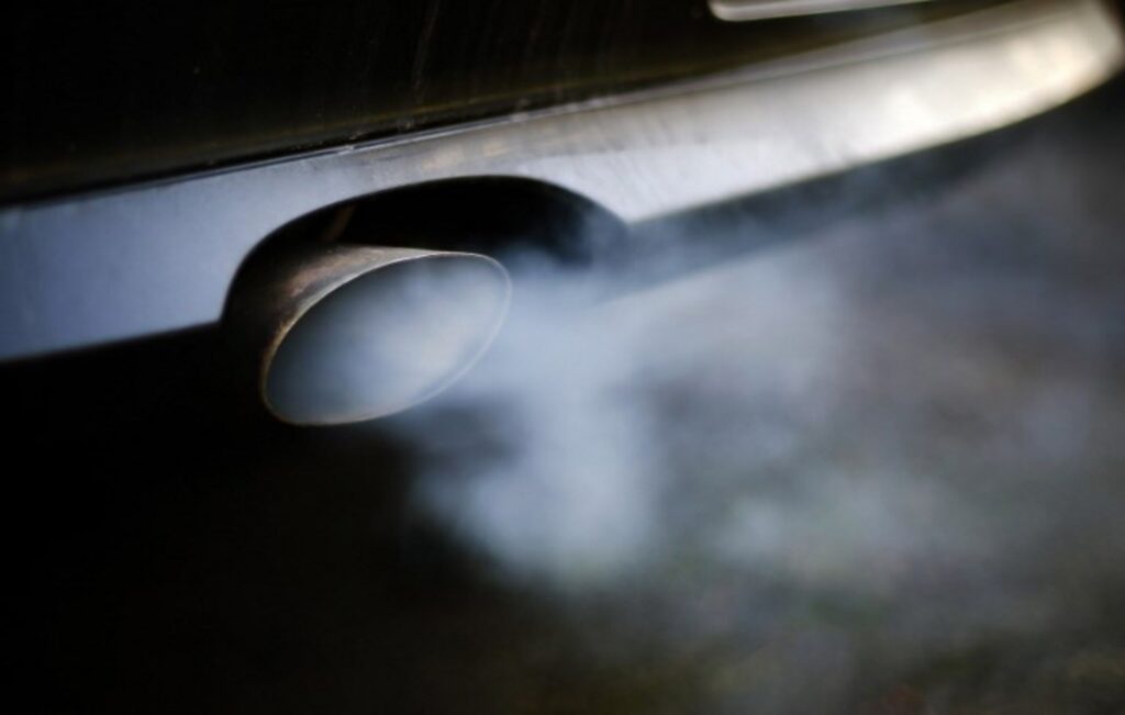 European Commission moves to cut vehicles' nitrogen oxide emissions by up to 50% in 12 years