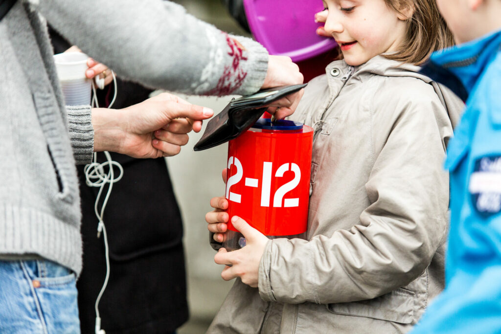 Over half of Belgians donated to charities last year, survey shows