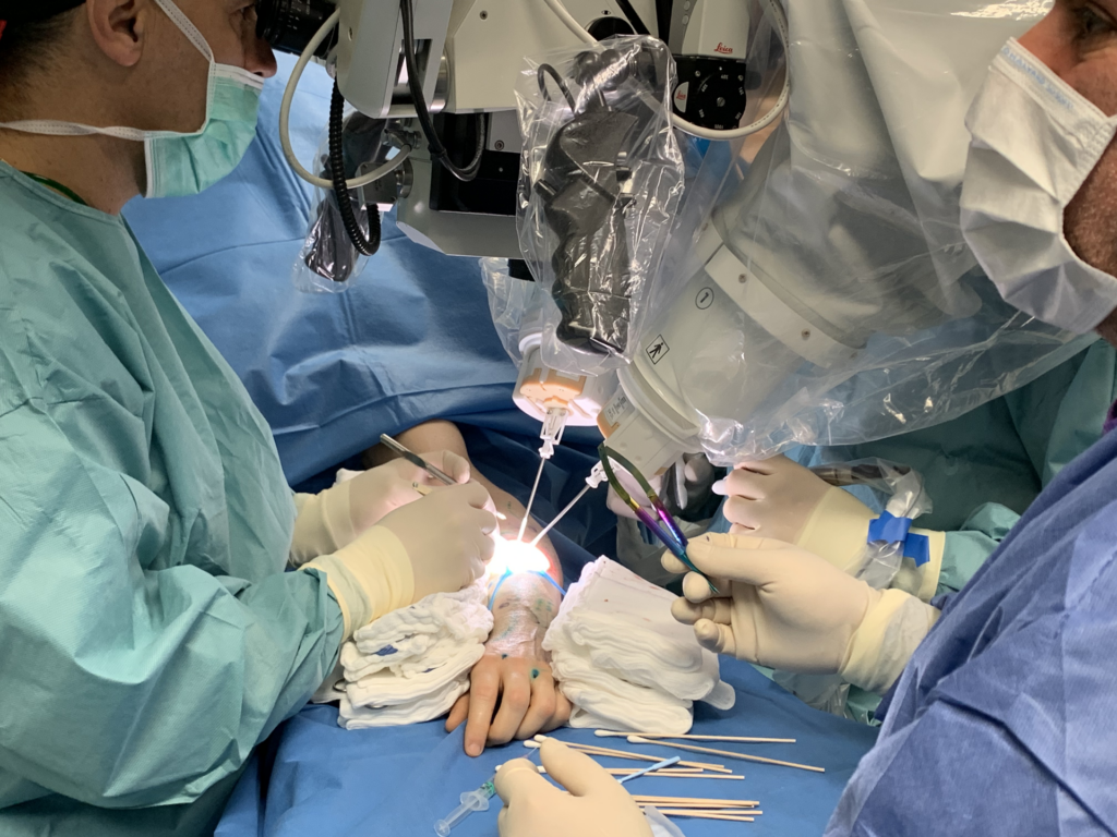 Brussels hospital uses surgery robot to increase accuracy in operations