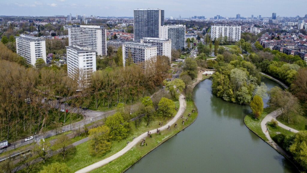 'Nature close to home': Brussels calls on residents to make the capital greener