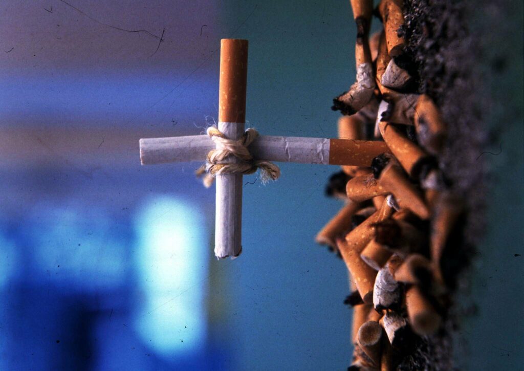 Cigarette filters do 'more harm than good,' experts call for EU-wide ban
