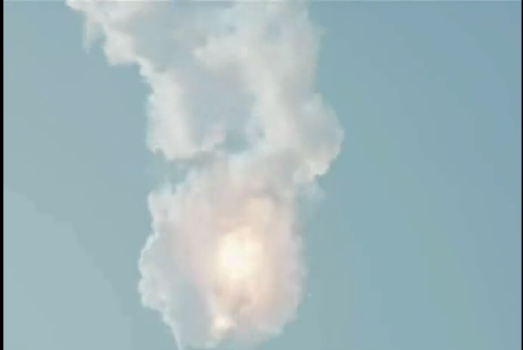 World’s largest rocket Starship explodes after take-off