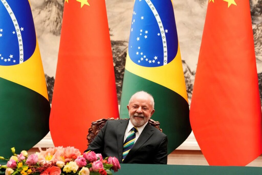US must stop 'encouraging' war in Ukraine, says Lula during China visit