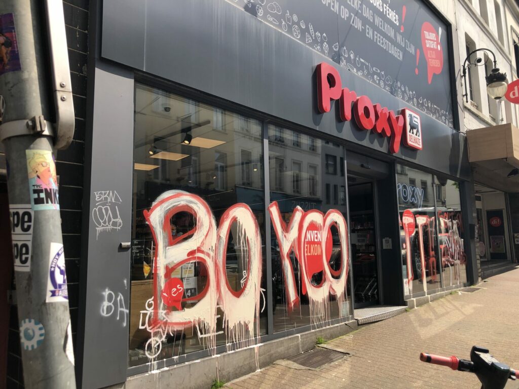 Protest actions vandalising Delhaize supermarkets increase