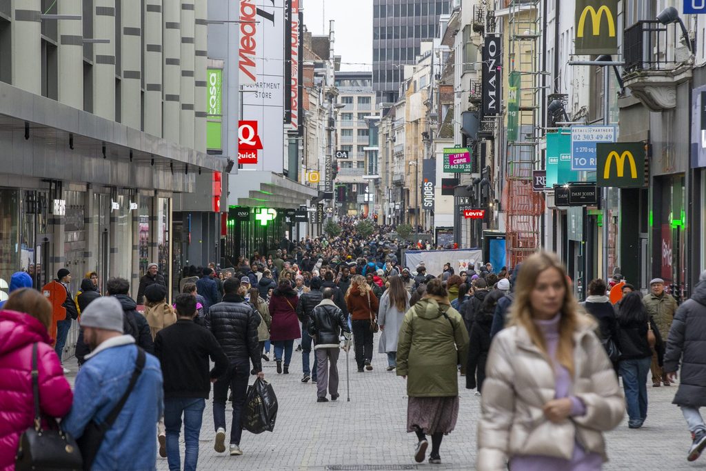 From bad to worse: Consumer confidence in Belgium slides further