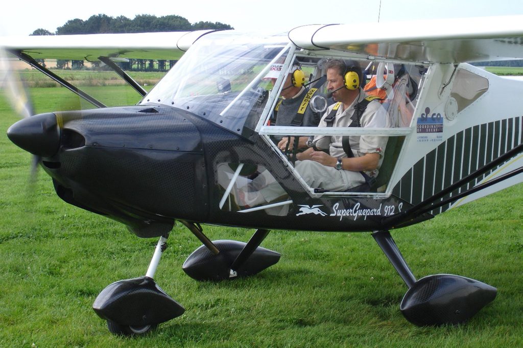 Alcohol checks soon to be introduced for pilots of sports aircraft