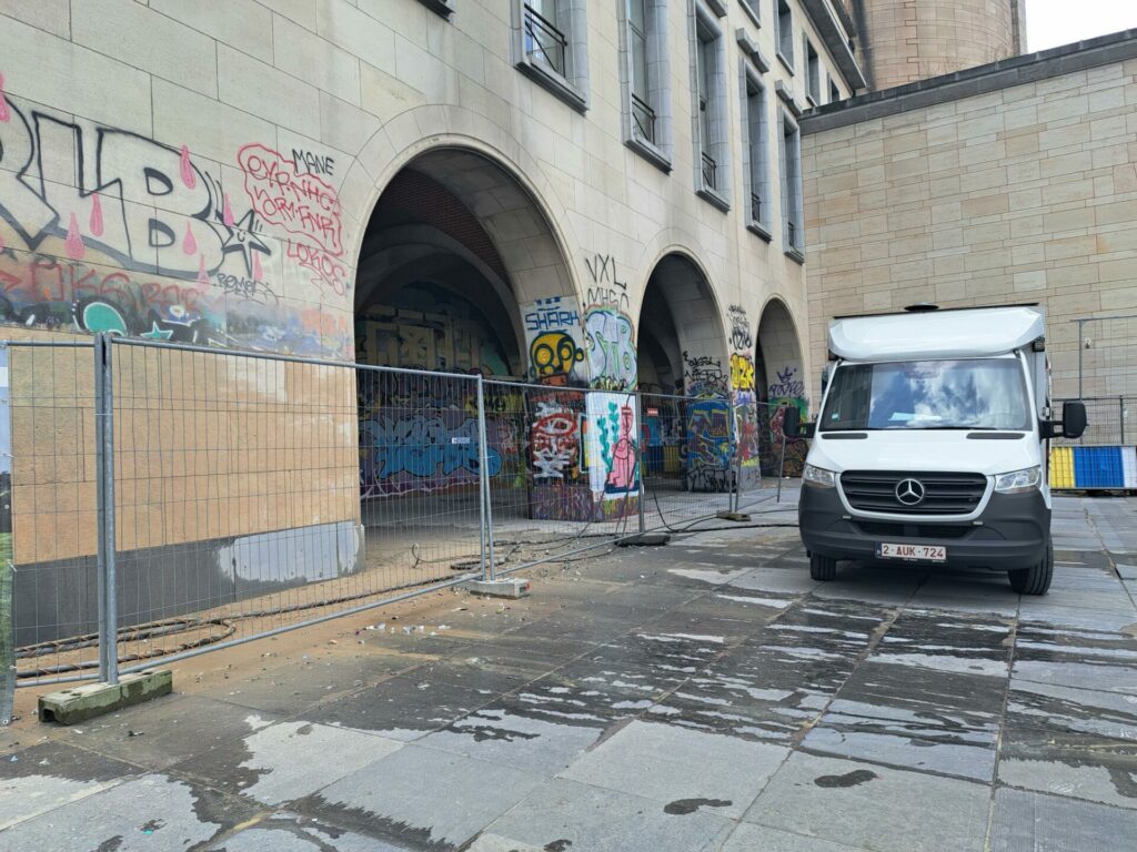 Brussels permanently cleans up Mont des Arts graffiti as it 'damages Belgium's image'