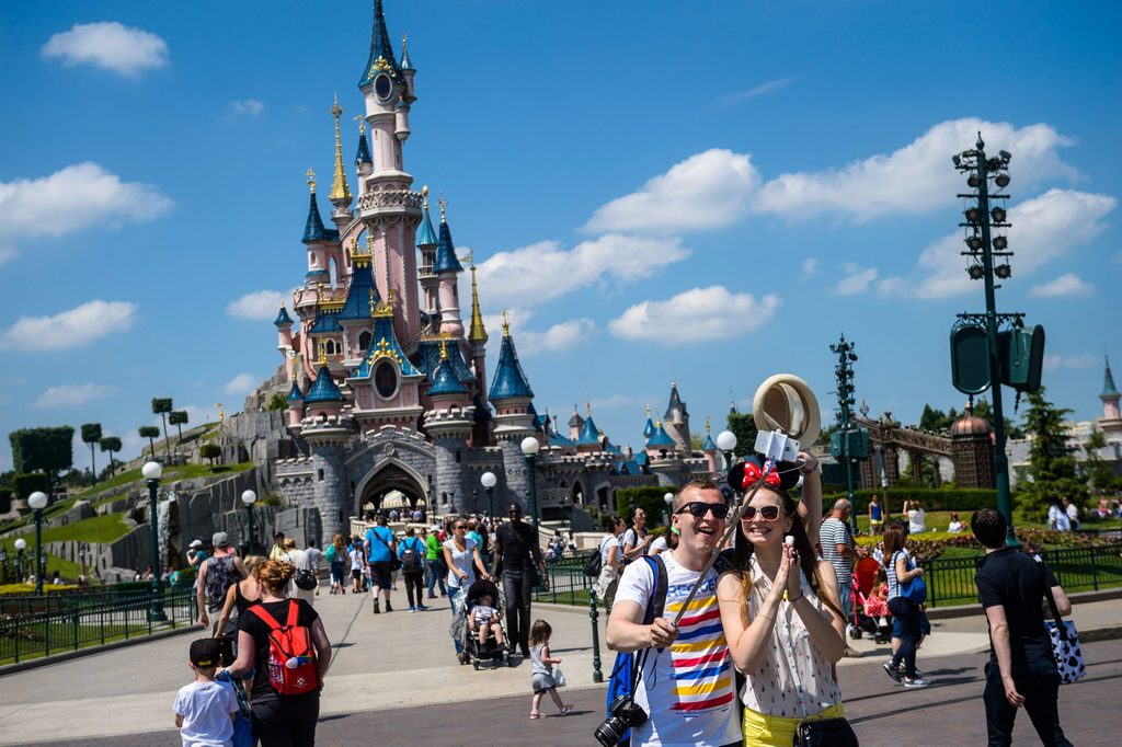 Workers demand better pay at Disneyland Paris strike