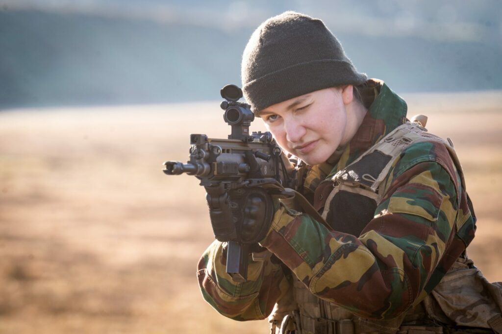 Belgian Crown Princess Elisabeth learns to shoot with assault rifle