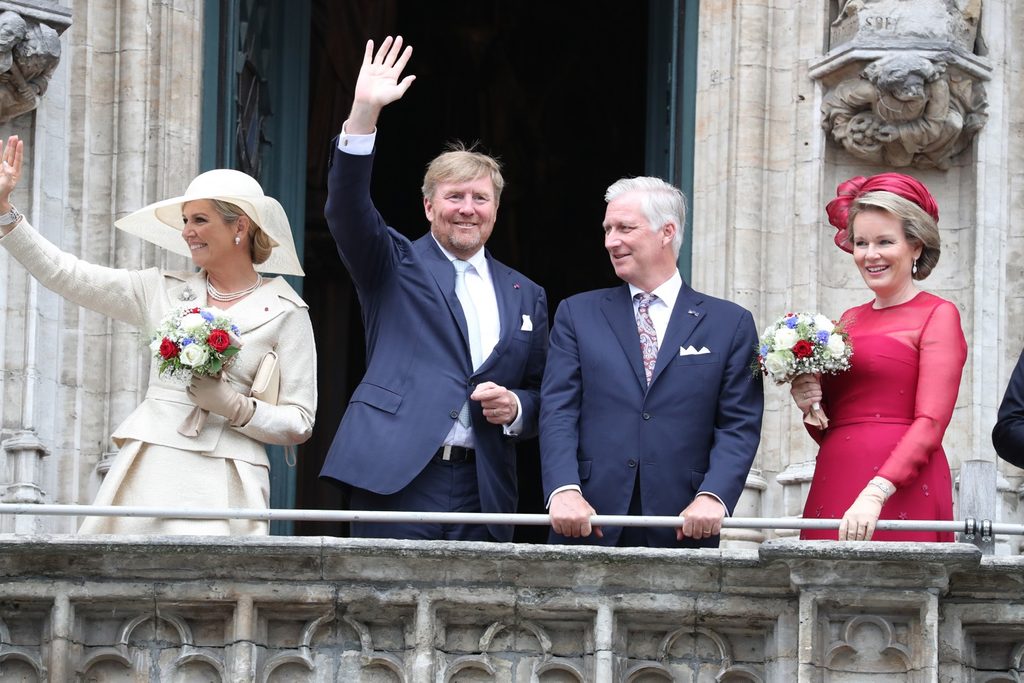 Royal couples meet the public at the Grand-Place in Brussels
