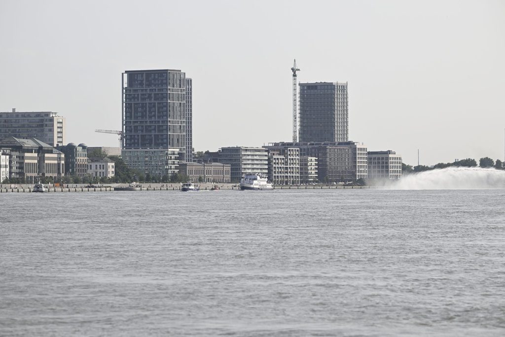 Scheldt Tunnel surfaces in Zeebrugge