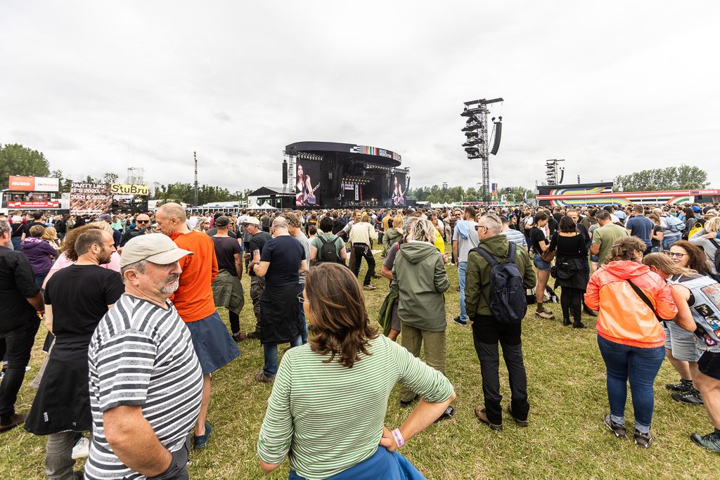Increasing number of fraudulent festival ticket sales, Belgian ministry warns