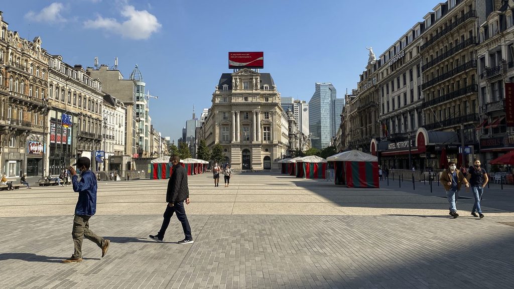 Police close down six sex shops in central Brussels