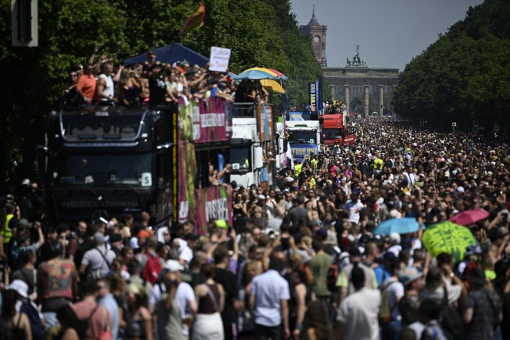 Dozens hospitalised after parade in Berlin