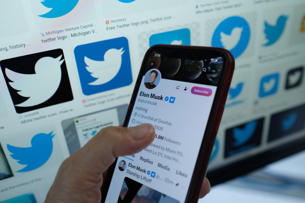 Elon Musk claims he will change Twitter's iconic bird logo