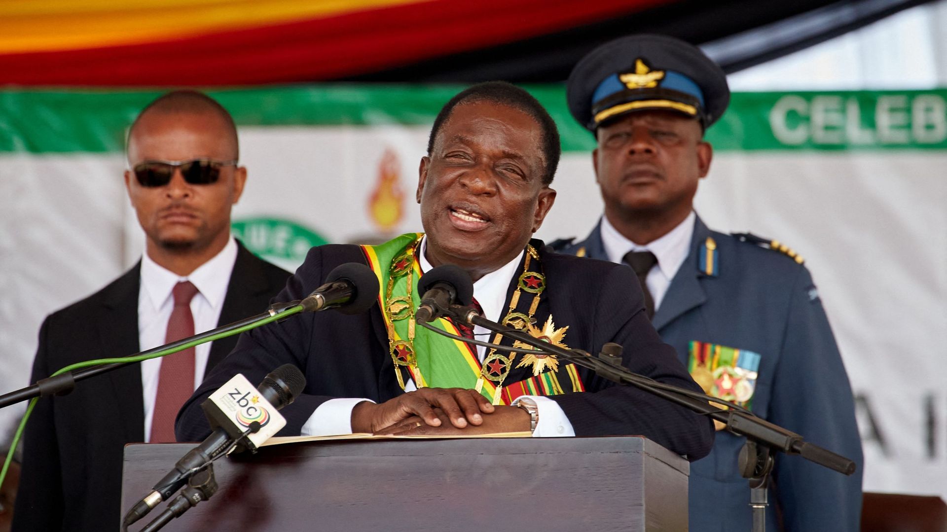 Mnangagwa reelected in elections in Zimbabwe criticized by EU observers