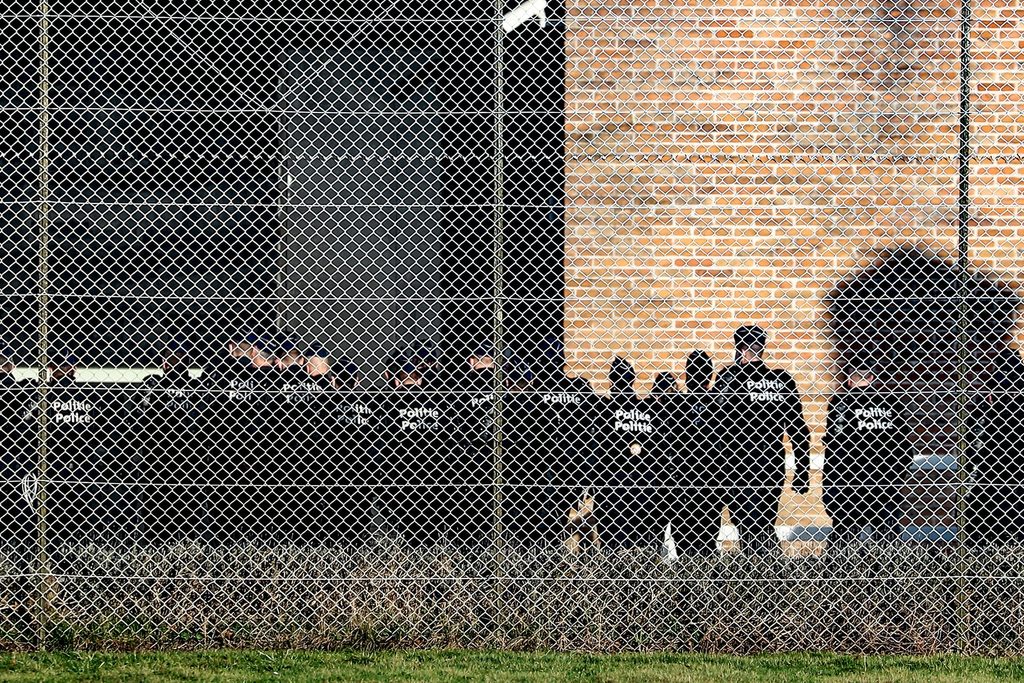 Police launch manhunt for non-existent prison escapees in Bruges