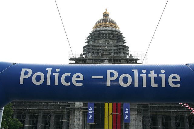 Prosecution wants suspended sentence given to jeweller for shooting burglar upheld