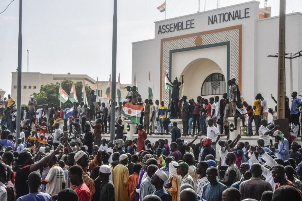 World Bank suspends disbursements to Niger