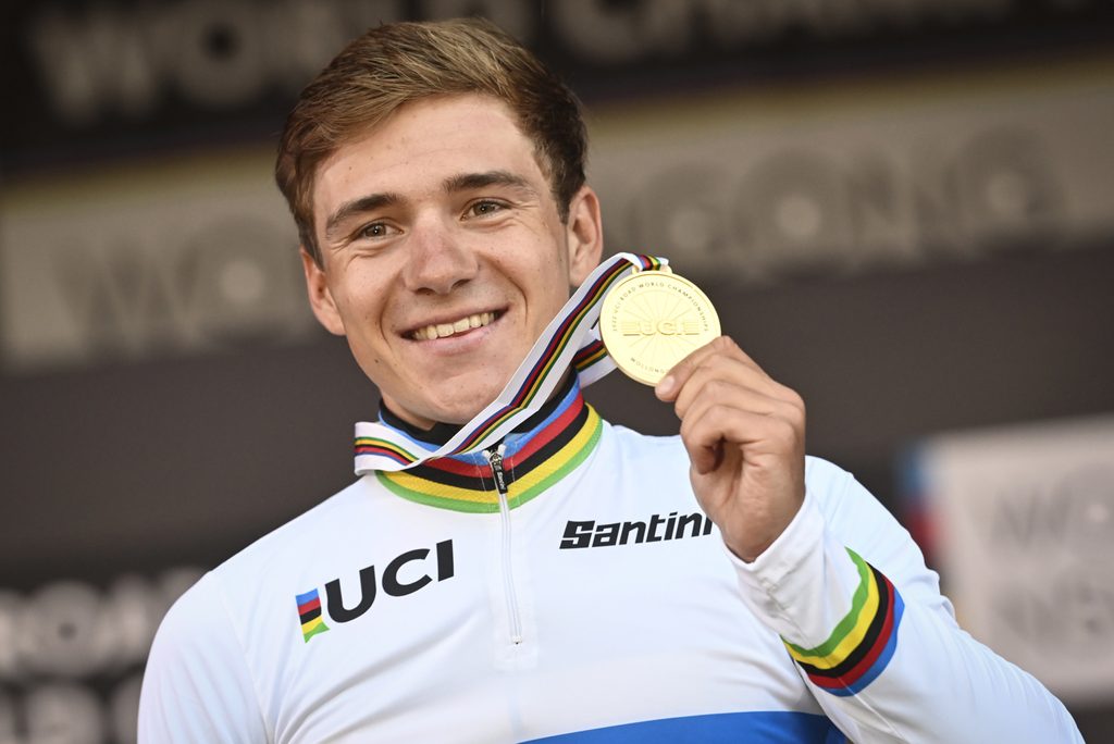 Cycling: Evenepoel, Van Aert and Philipsen form strong trio for Scotland race