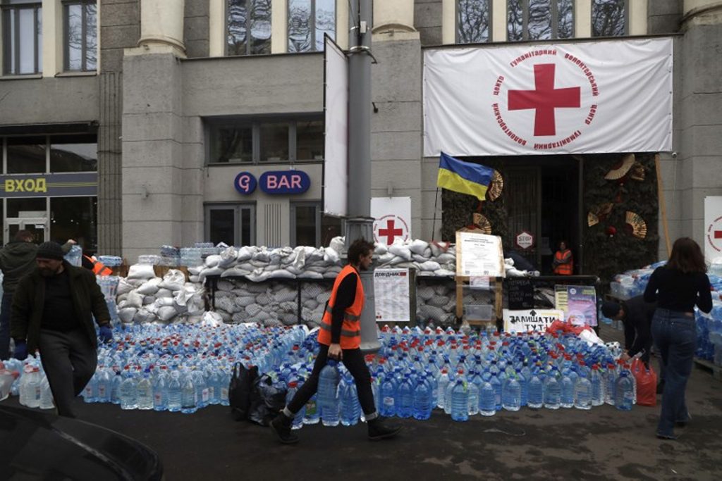 Over 300 humanitarian and health workers were killed in 2022