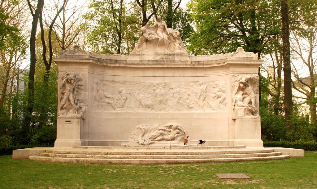 Colonial Congo monument in Cinquantenaire Park vandalised with red paint