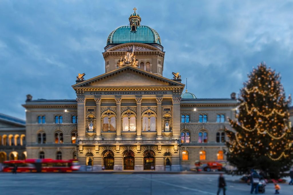 Swiss government says it will also communicate on alternative network to X