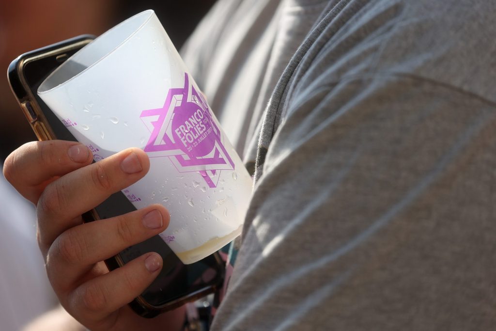 Reusable cups now mandatory in Wallonia: Just a token gesture?