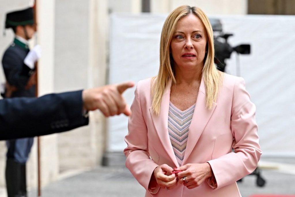 Italy lowers growth forecast to 0.8% this year and 1.2% in 2024