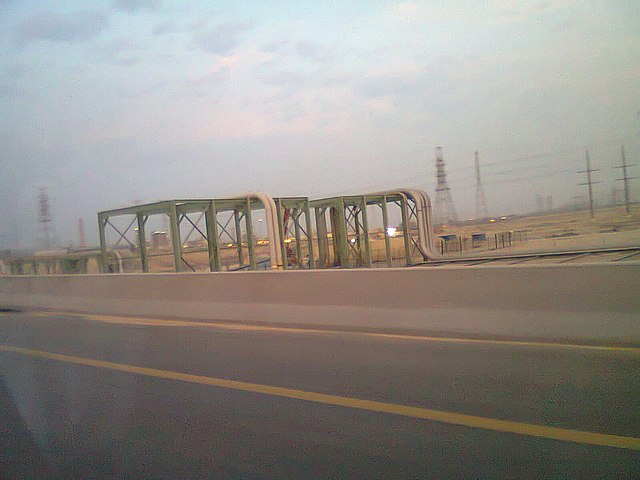 Saudi Arabia, Russia announce oil production and export cuts respectively