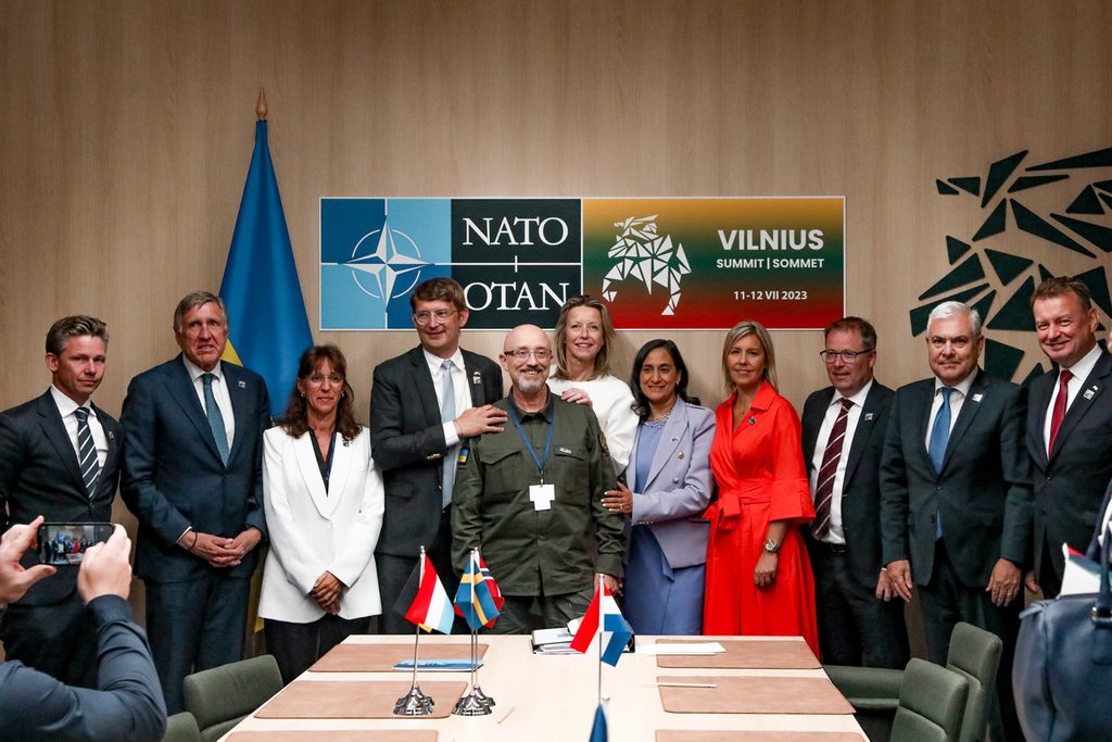 Former Ukrainian defence minister thanks Belgium for 'continued support'