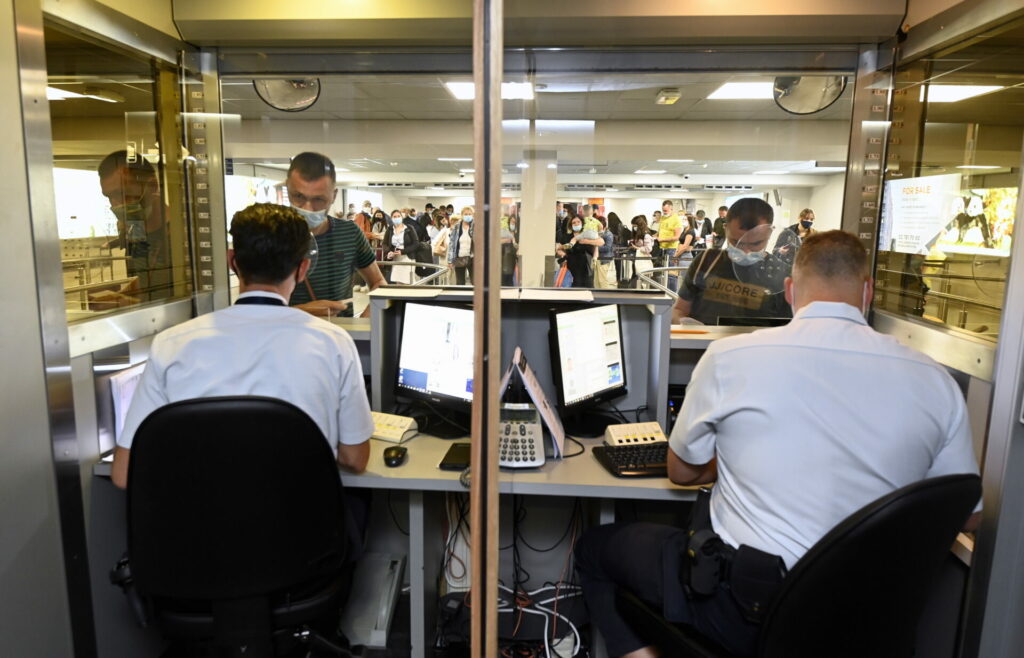 OECD immigration reached 'record' levels in 2022
