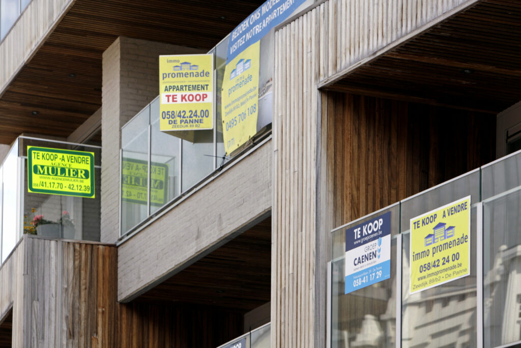 Cooling property market sees drop in online auction sales