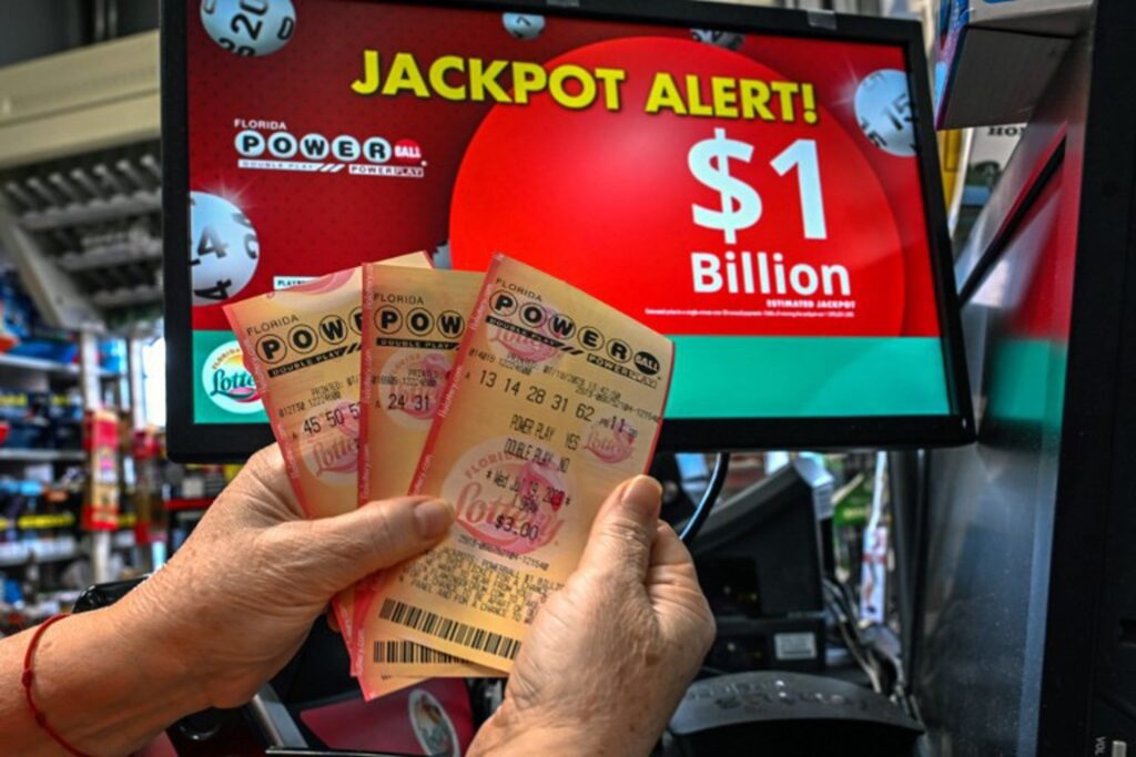 Californian wins $1.73 billion in US Powerball lottery