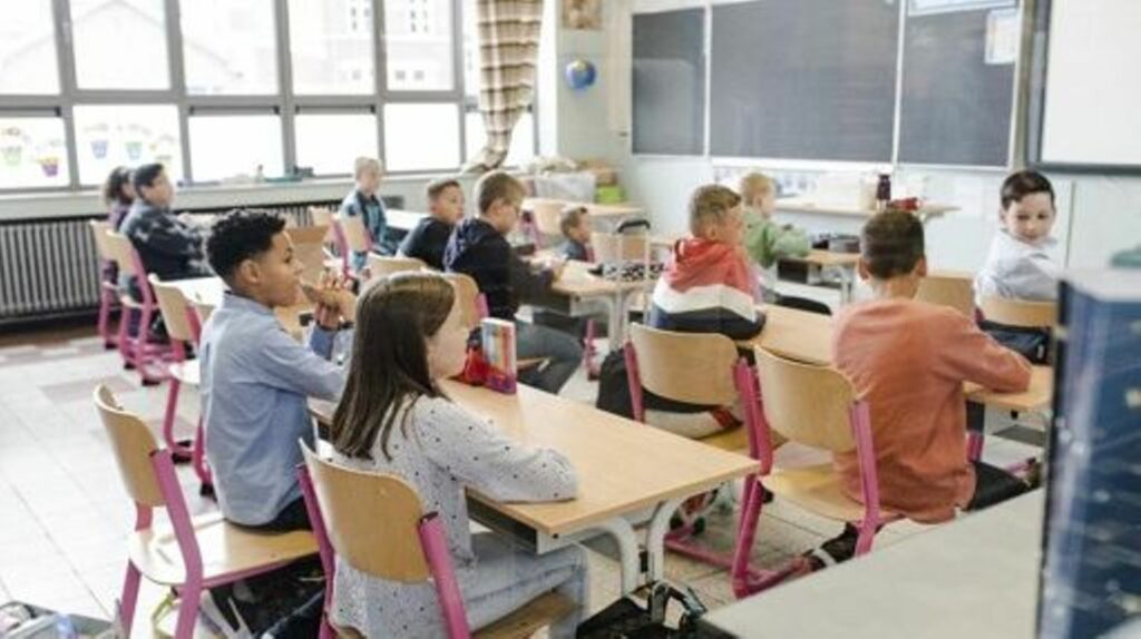 Children should be taught their rights, researchers say