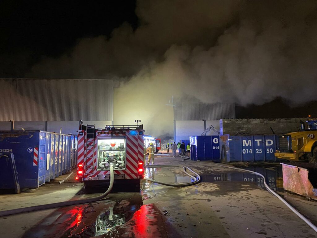 Fire breaks out at Flemish recycling plant