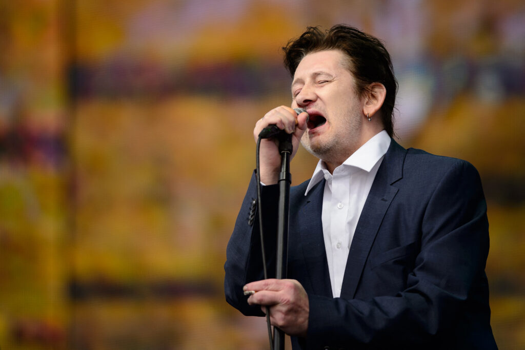 Renowned Irish singer Shane MacGowan dies