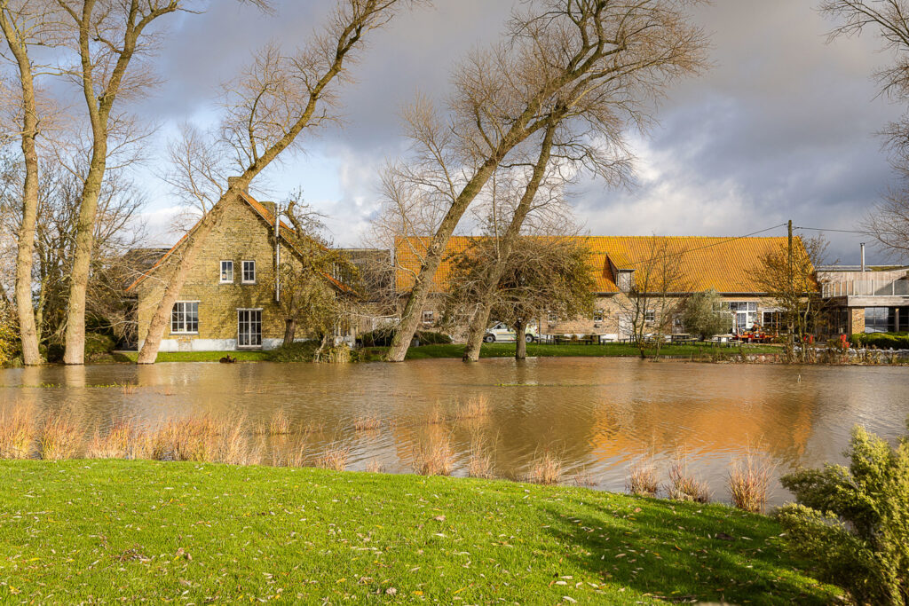 Water level in the Yser dropping by 10 centimetres per day