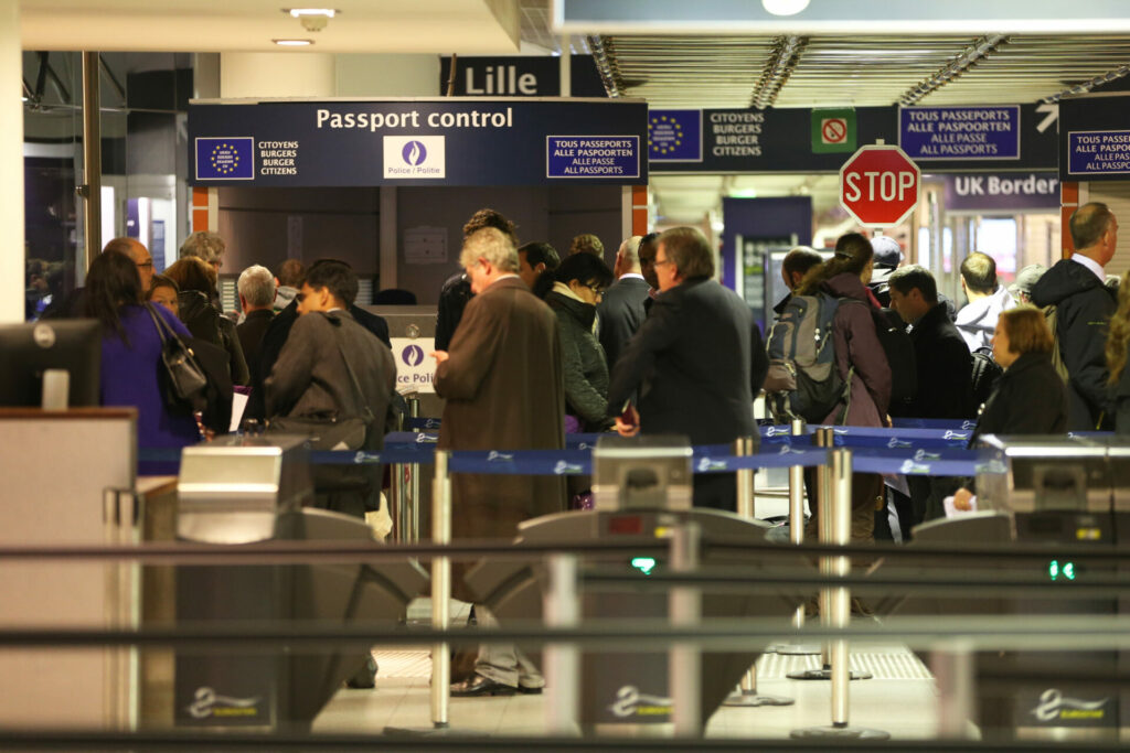 Biometric checks upon entry for non-EU travellers delayed again