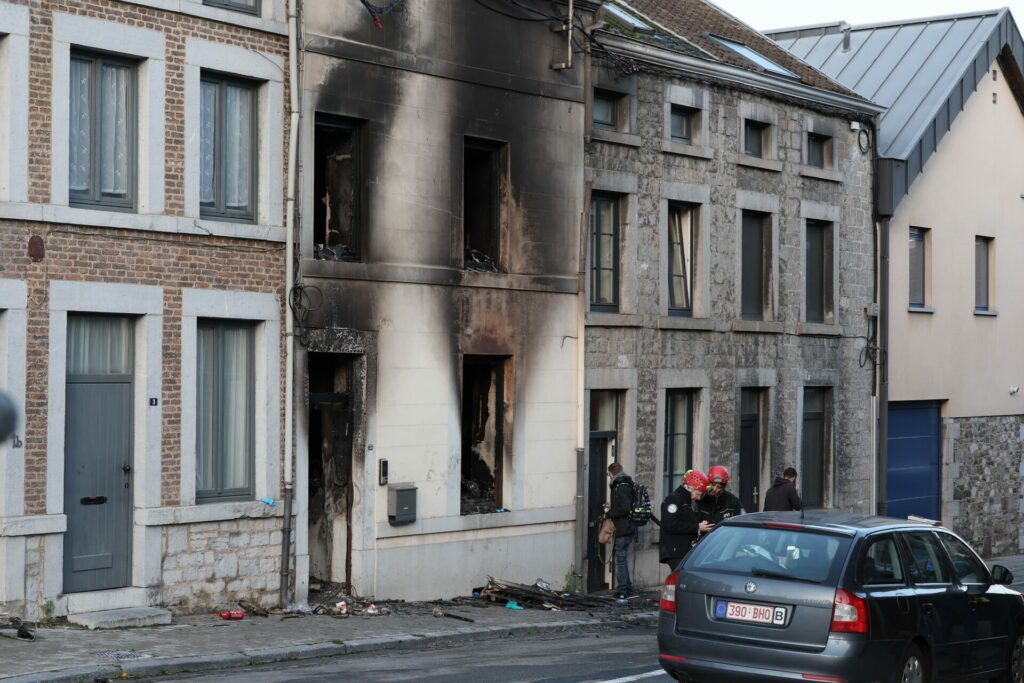 Flat fire in Antwerp harms eight people, minor arrested for arson