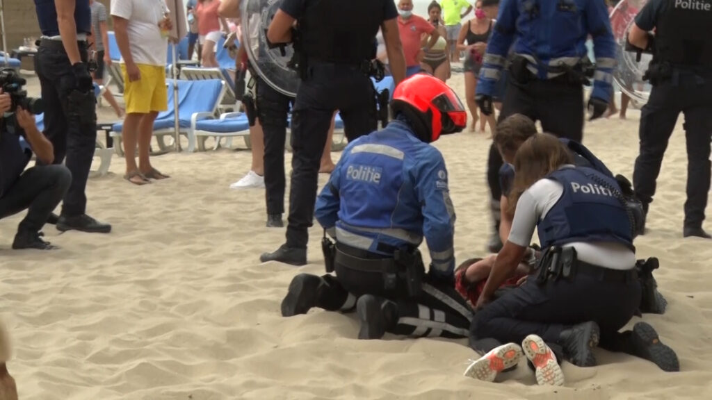 Blankenberge beach brawl: Four people sentenced to community service
