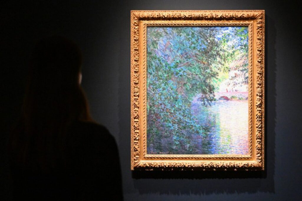 Monet masterpiece sells for $74 million at New York auction