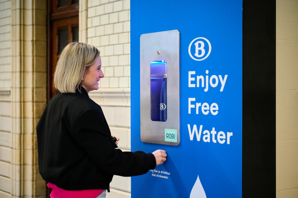 Free drinking water soon available in Belgium's 100 largest train stations
