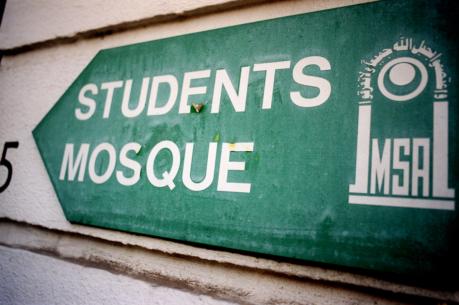 KU Leuven files complaint against student mosque after sexist lecture