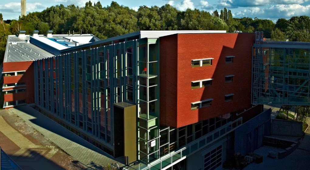 New facility dedicated to early childhood and youth opens in Saint-Gilles