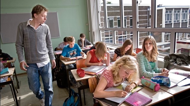 Declining student performance in Belgium isn't just down to Covid, says education association