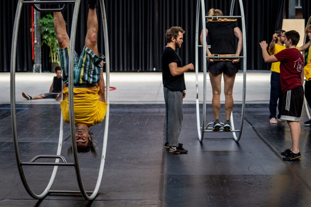 Circus helps children in Antwerp to recover from domestic abuse
