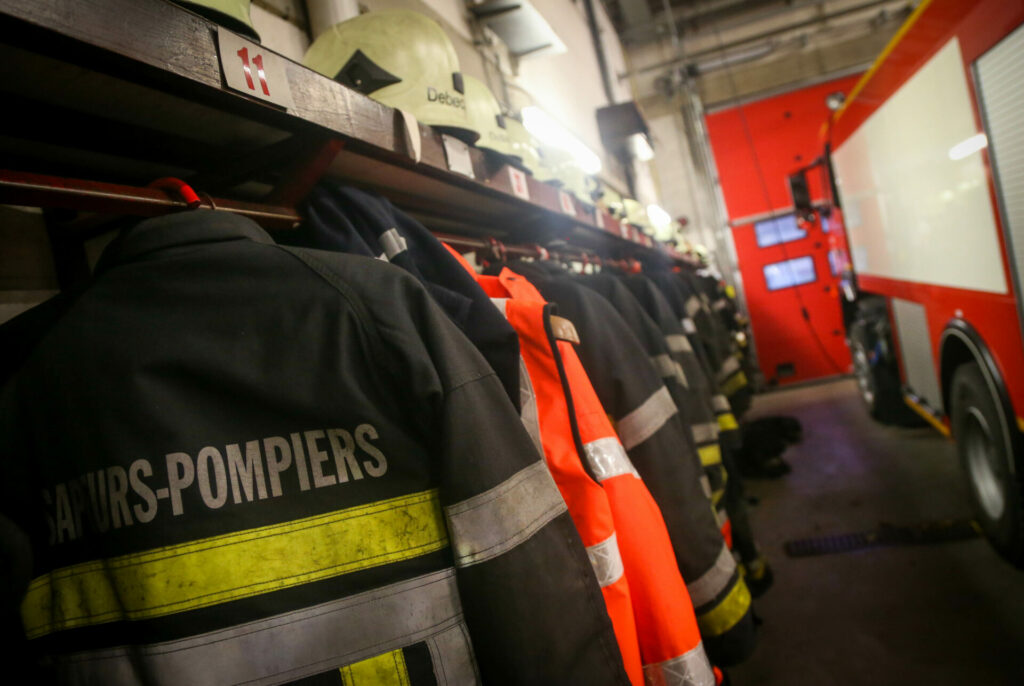 Blazing fire in commercial building in Herentals, BE-Alert sent out