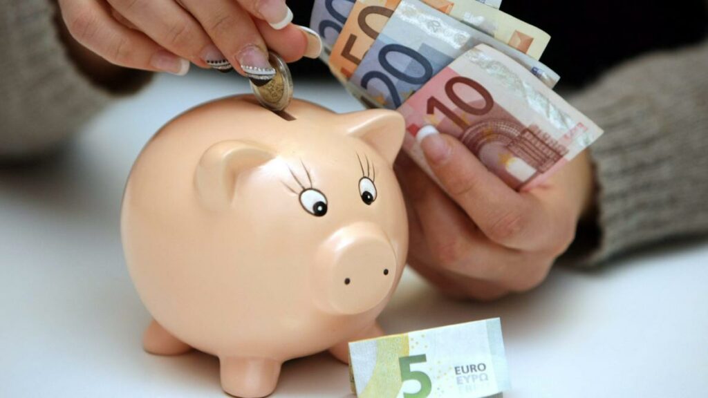 Fewer Belgians opt for higher tax ceiling on pension savings